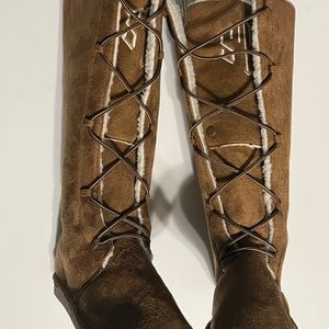 New pair Marley Lilly boots, size 7